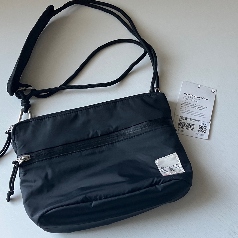 Lululemon Patch Logo Crossbody - Picture 1 of 16